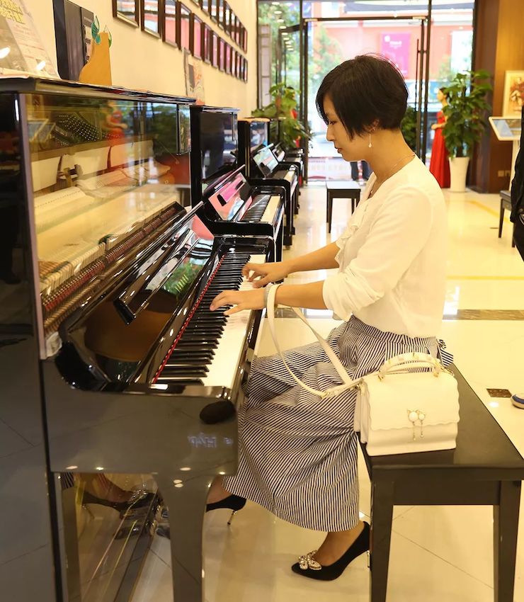 連云港雅馬哈鋼琴旗艦體驗店開業慶典暨雅馬哈藝術家鮑釋賢鋼琴獨奏音樂會圓滿落幕
