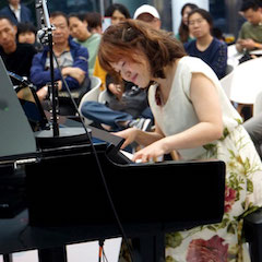 上海知音攜手寶馬體驗(yàn)中心再獻(xiàn)音樂好禮 ——雅馬哈Clavinova音樂沙龍